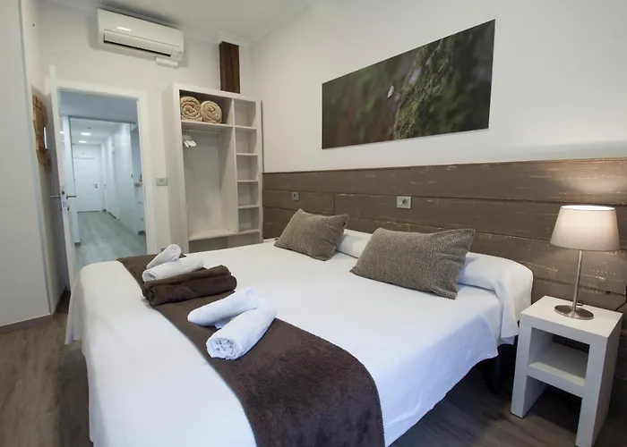 圣马丁旅馆 * 圣塞瓦斯蒂安