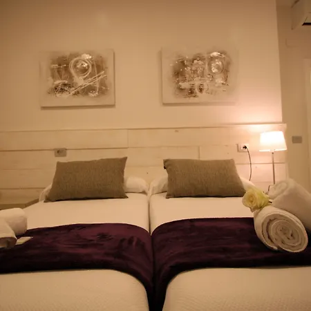 ゲストハウス ペンション サン マルティン サン・セバスティアン